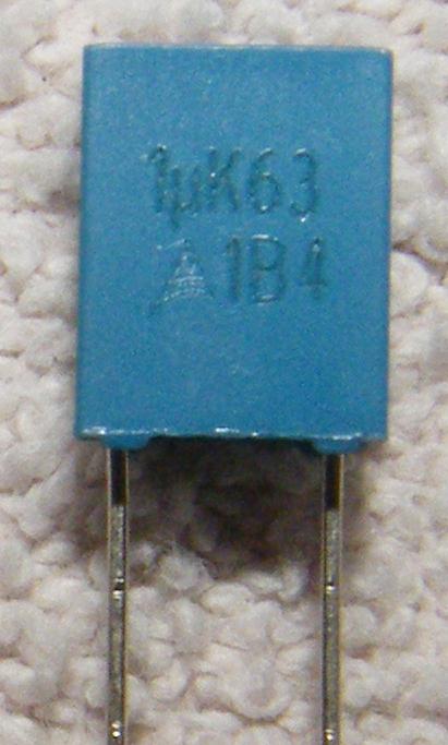 1uF capacitor 